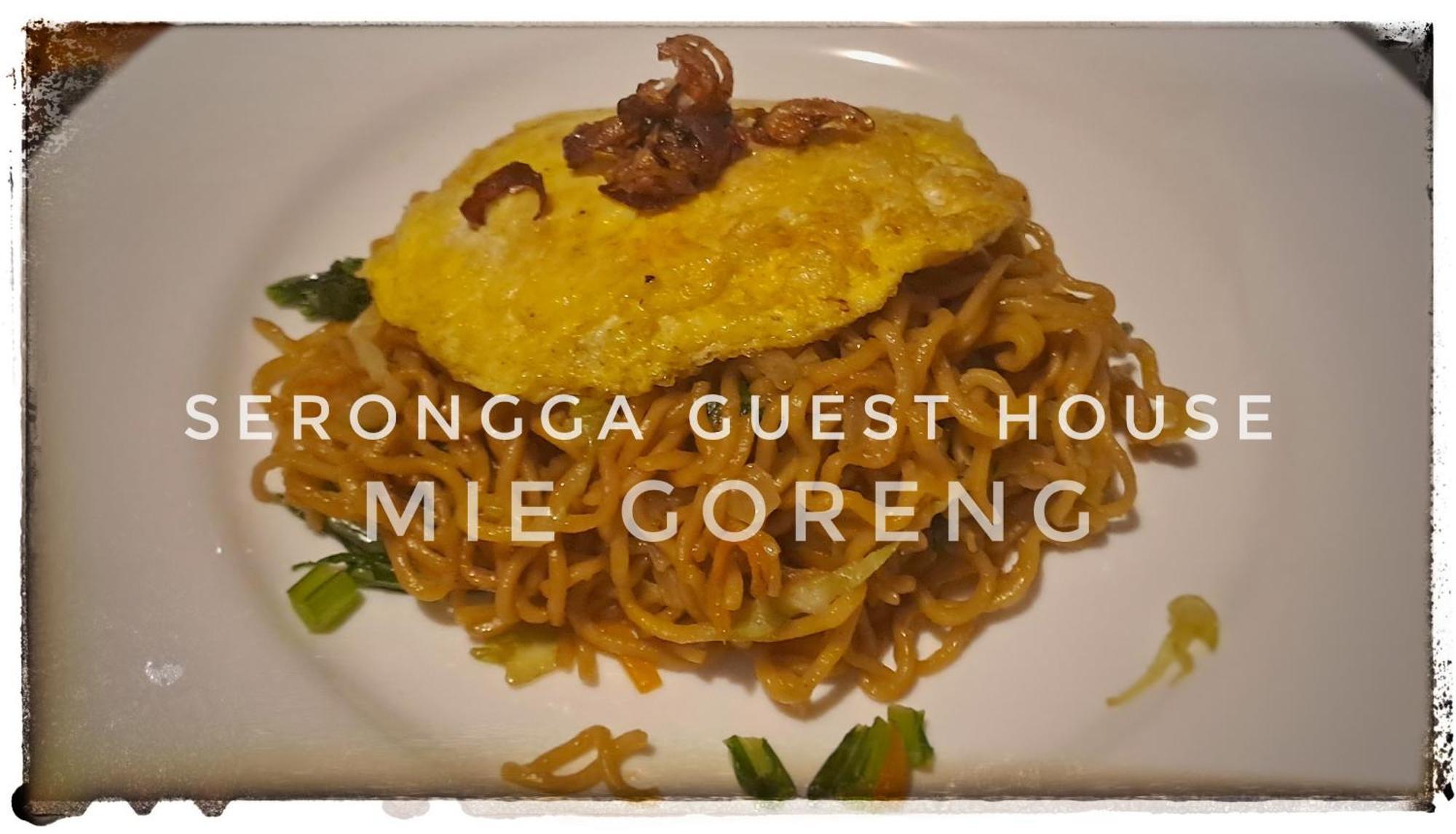 Serongga guest house Lebih Bagian luar foto